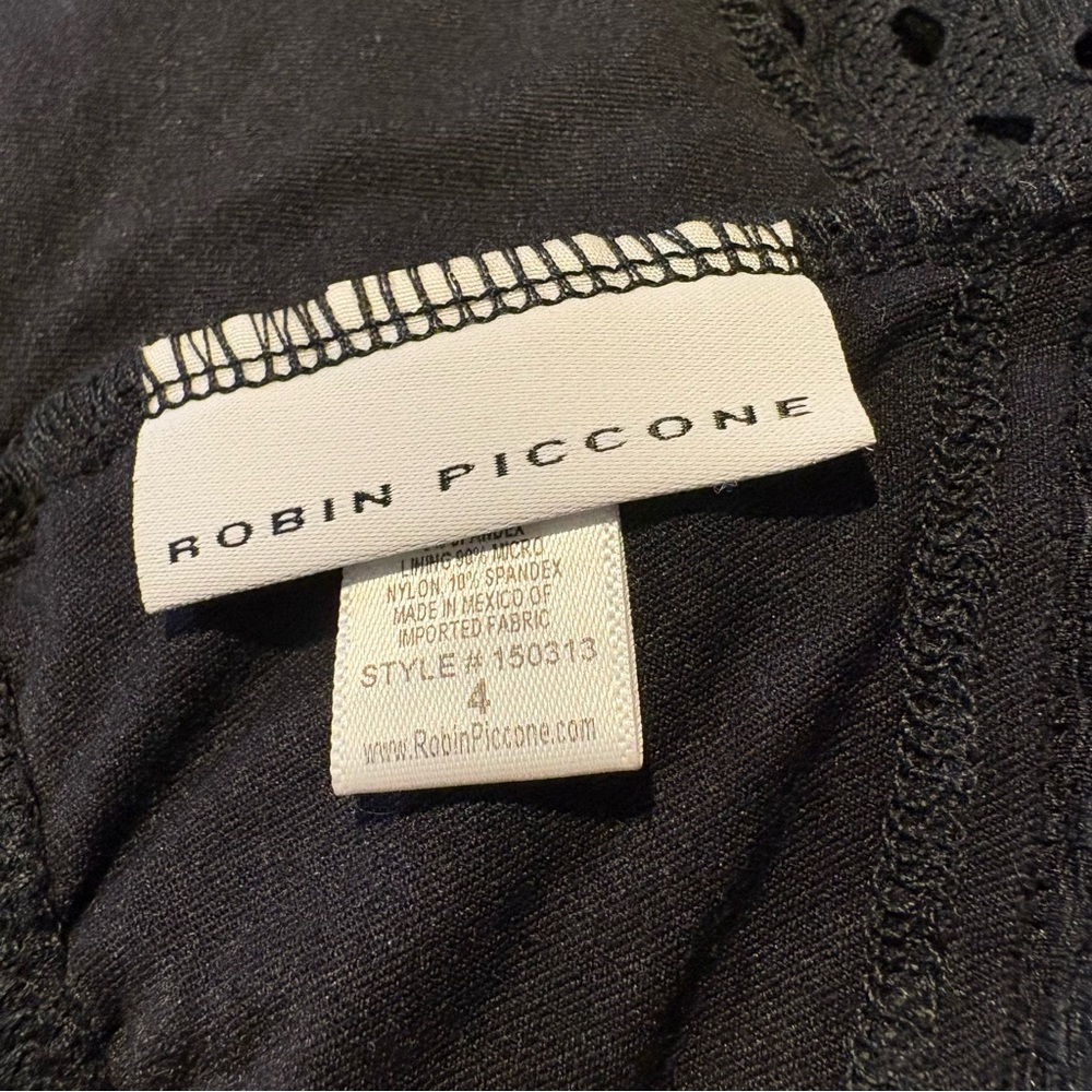 Robin Piccone Black Crochet Sexy Lace One Piece EUC Swimsuit Size 4 Cutouts Cute - Picture 7 of 9